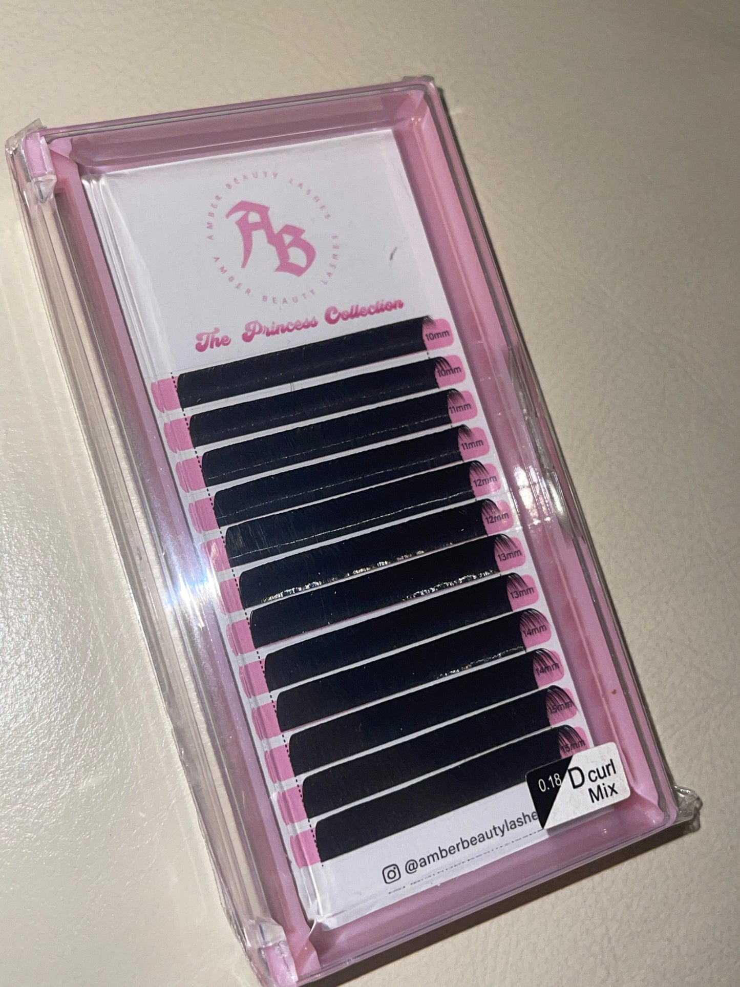 Classic lashes