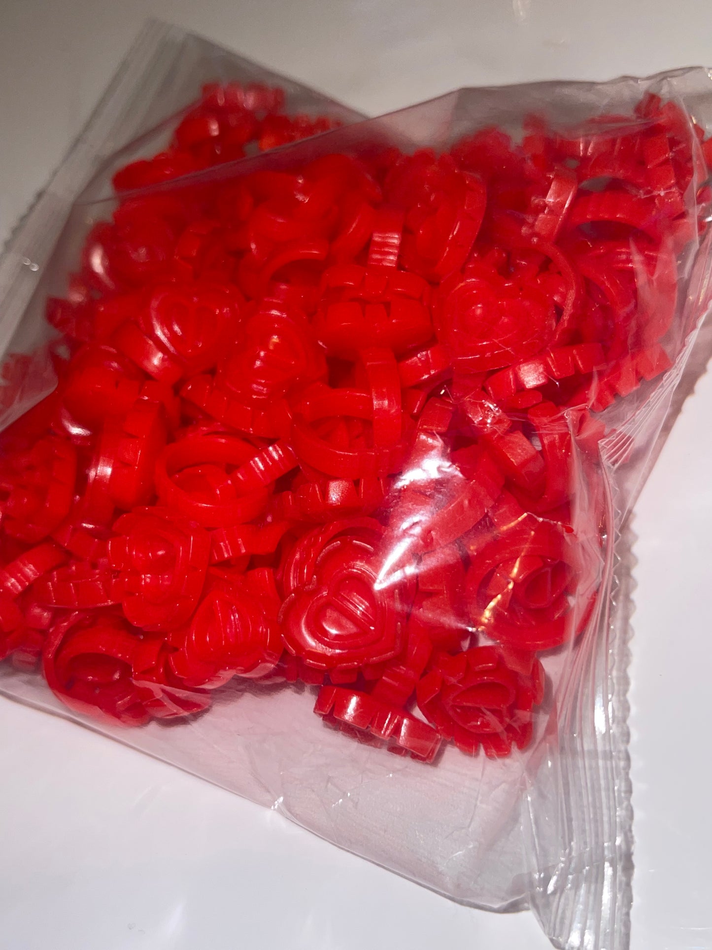 Red heart fanning rings